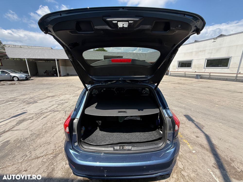Ford Focus 1.5 EcoBoost Active - 20