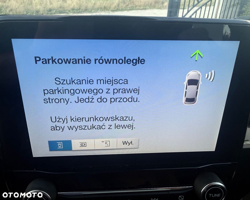 Ford Fiesta 1.0 EcoBoost S&S TITANIUM - 32