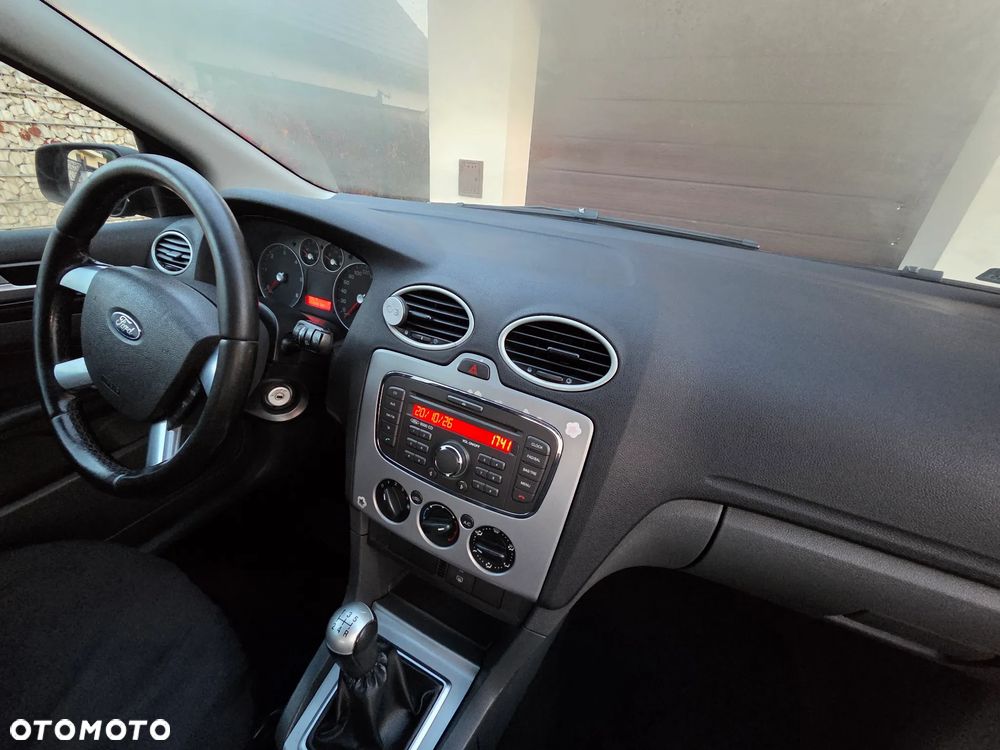 Ford Focus - 6