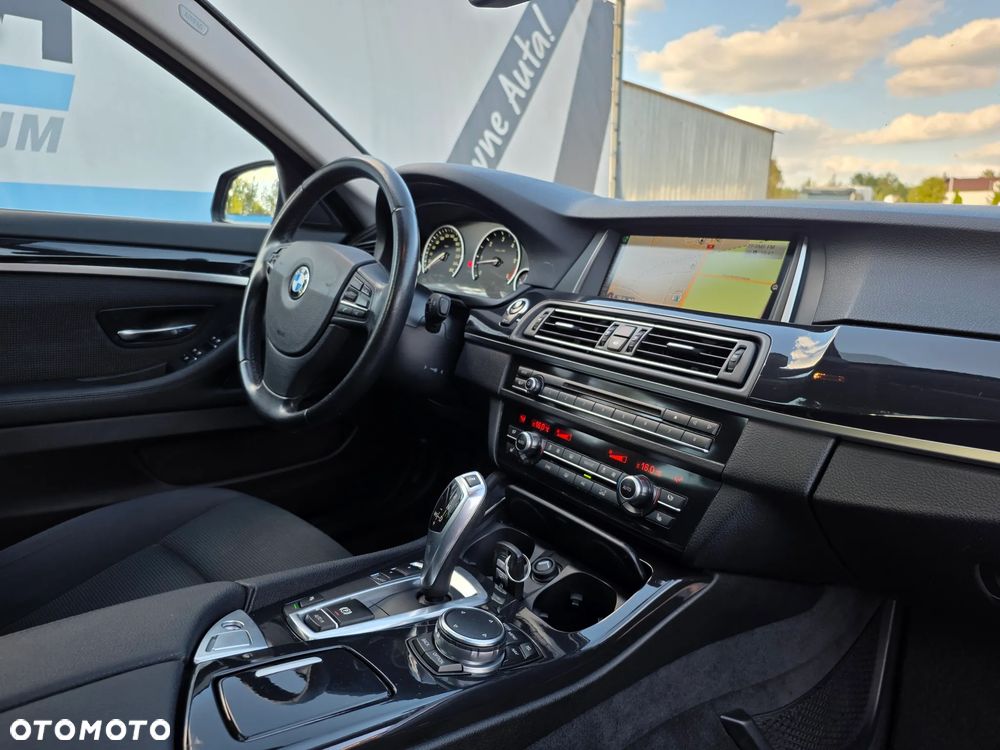 BMW Seria 5 530d - 12