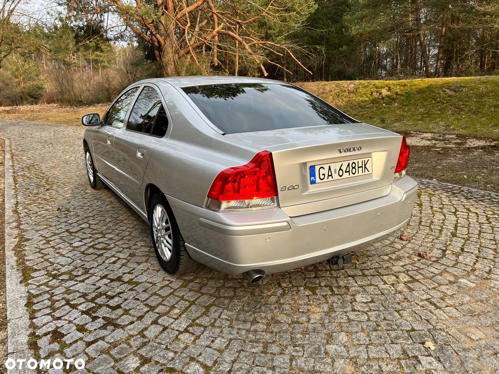 Volvo S60 2.4D5 Rubin - 5