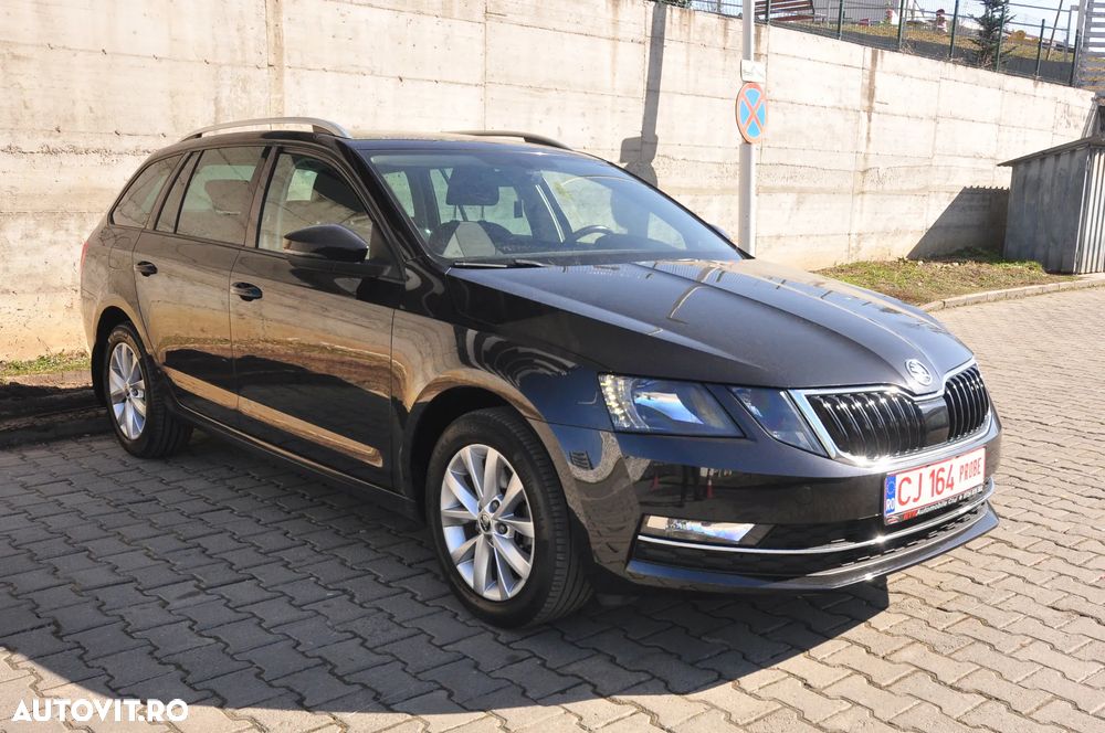 Skoda Octavia 1.5 TSI ACT DSG Ambition - 3