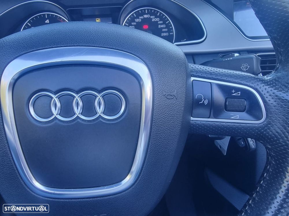 Audi A5 Cabrio 2.0 TDi S-line - 28