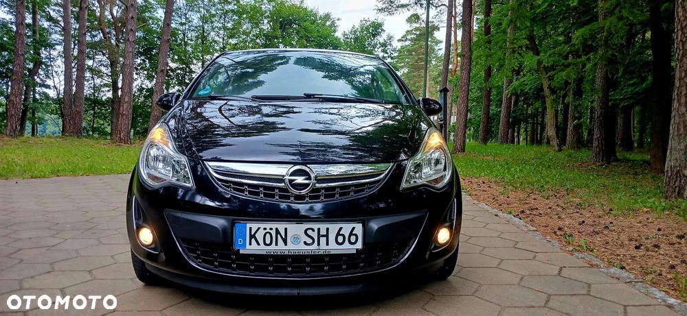 Opel Corsa 1.4 16V 150 Jahre - 5
