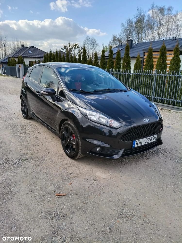 Ford Fiesta 1.6 EcoBoost ST - 2