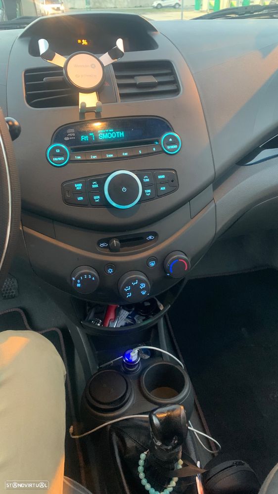 Chevrolet Spark 1.0 L - 5