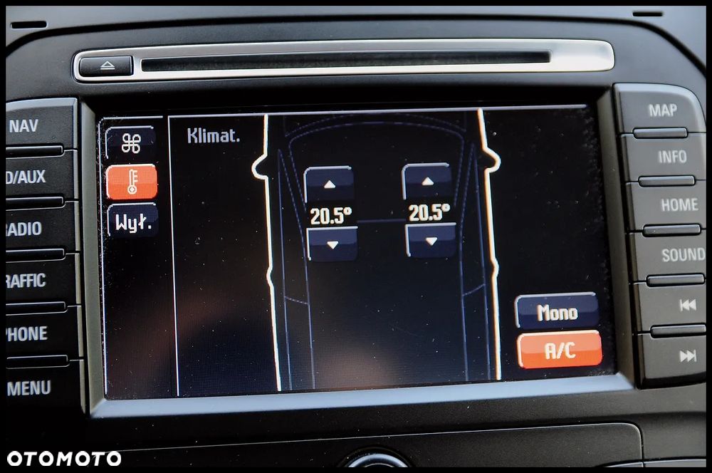 Ford Mondeo 2.0 TDCI Titanium S - 36