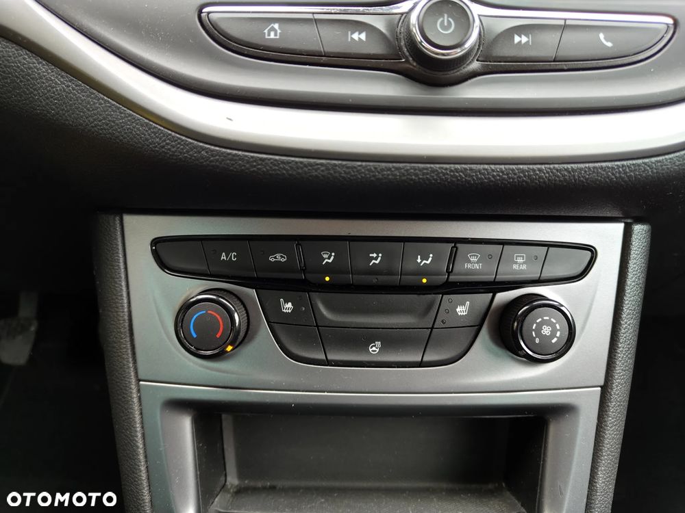 Opel Astra 1.6 D Start/Stop Innovation - 22