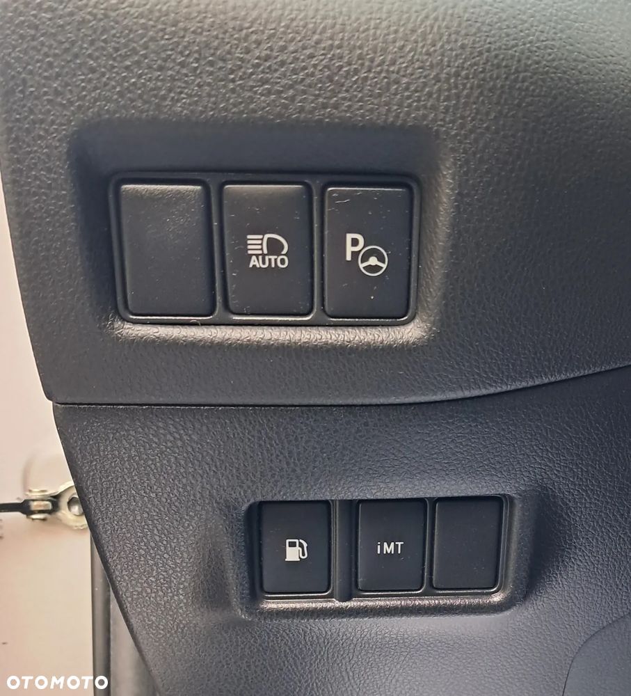 Toyota C-HR 1.2 T Prestige - 29