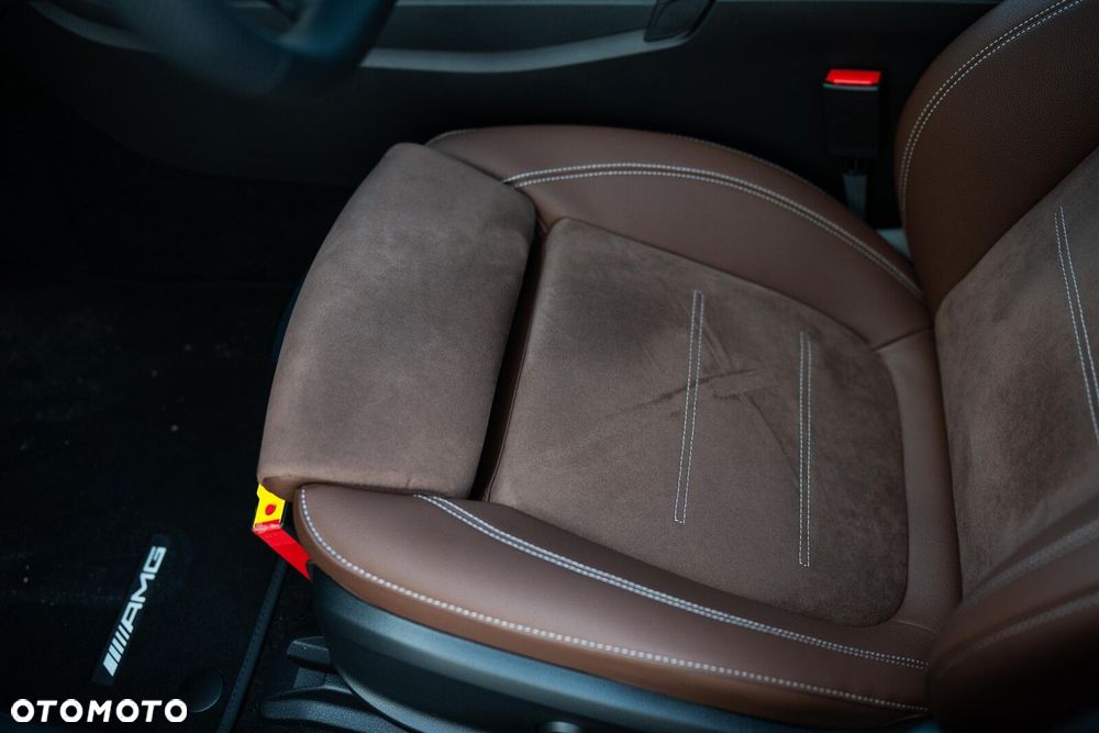 Mercedes-Benz CLA - 28