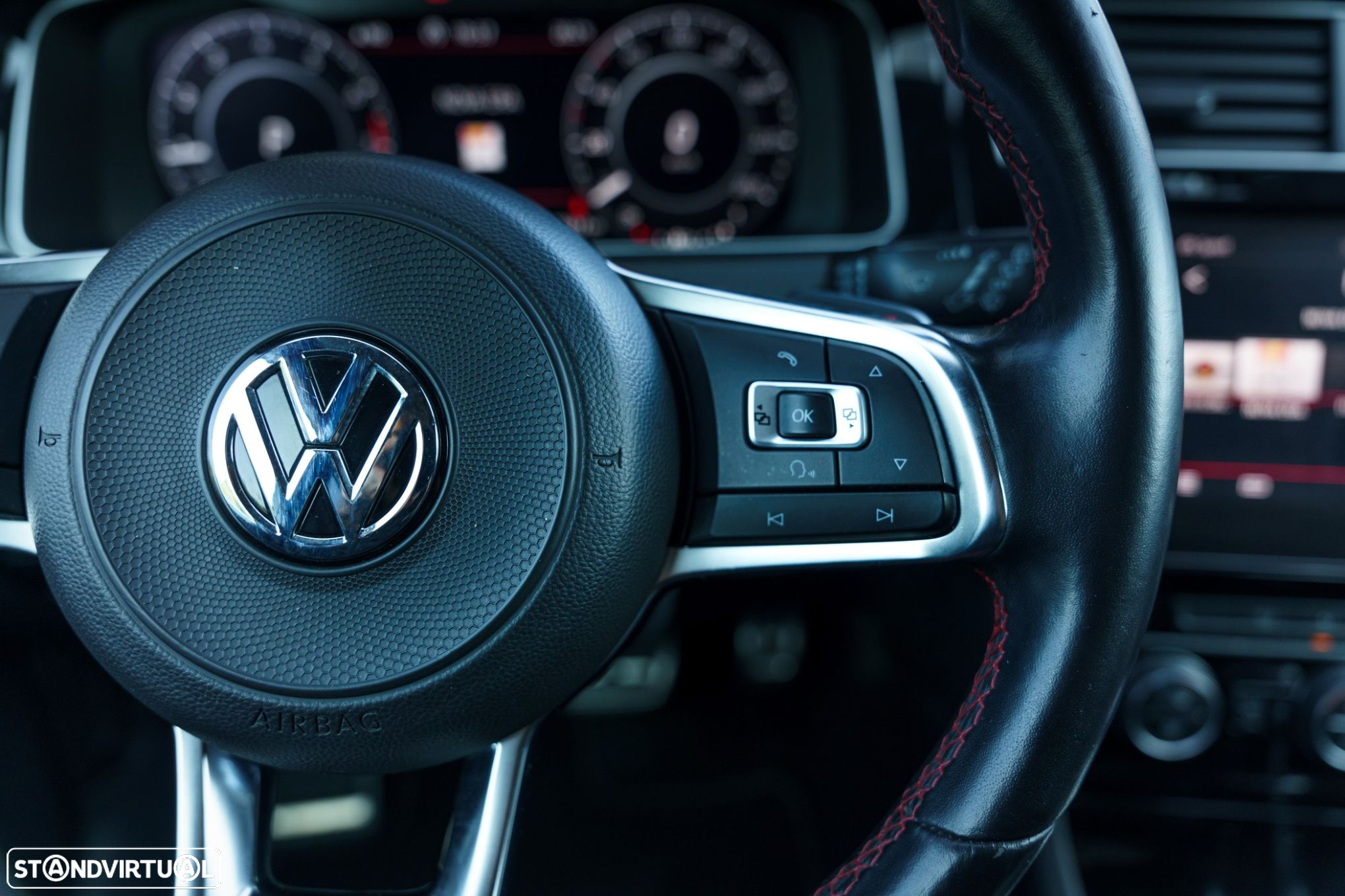 VW Golf 2.0 TSI GTI DSG Performance - 14