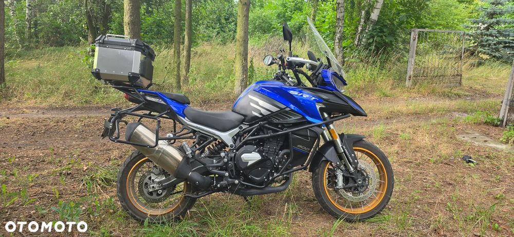 QJMOTOR SRT 800SX - 8