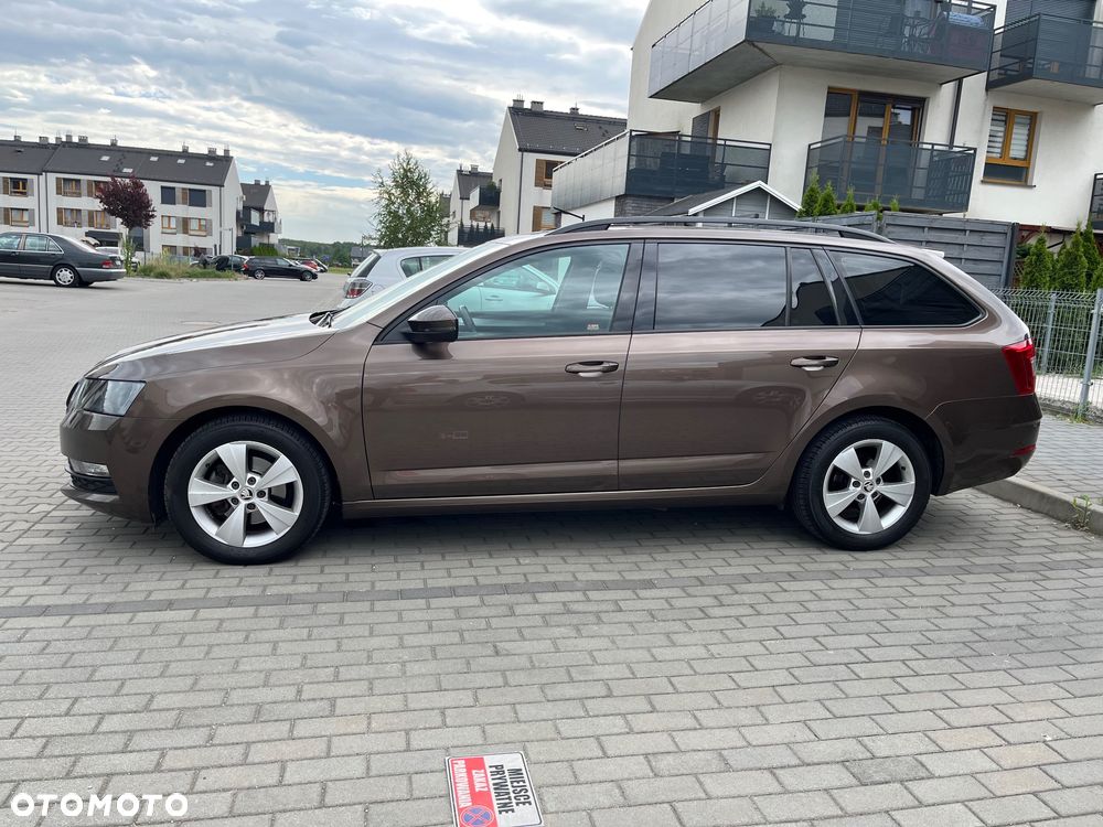 Skoda Octavia 1.4 TSI Ambition DSG - 19