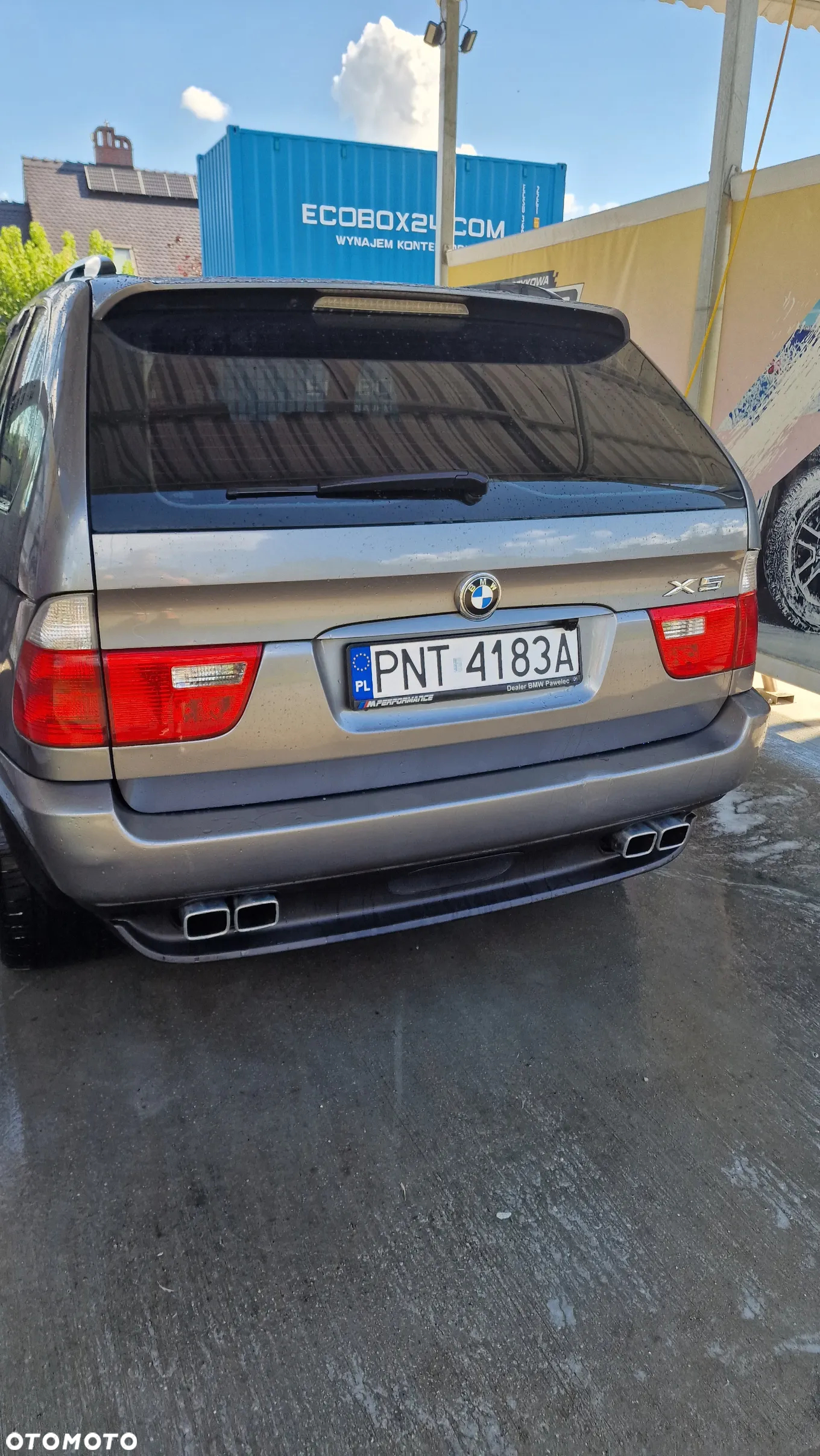 BMW X5 4.4i - 6