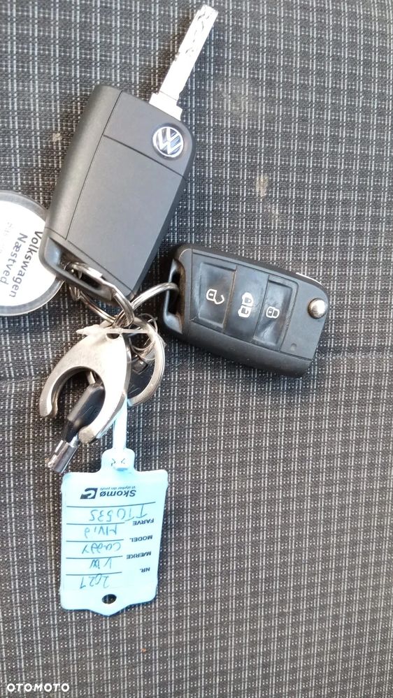 Volkswagen CADDY 2,0TDI DSG - 17