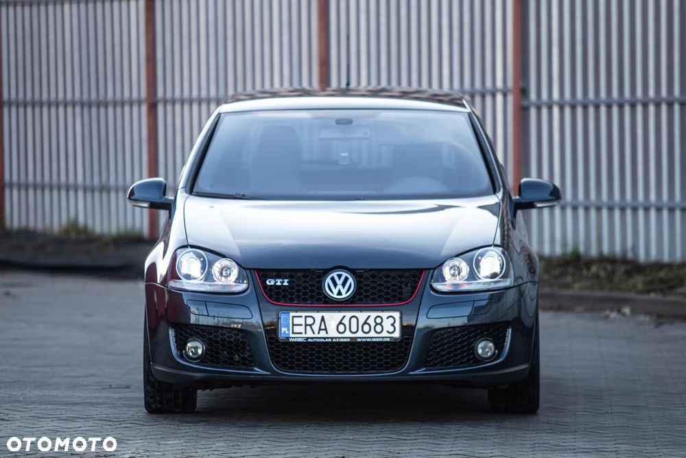 Volkswagen Golf 2.0 GTI - 11