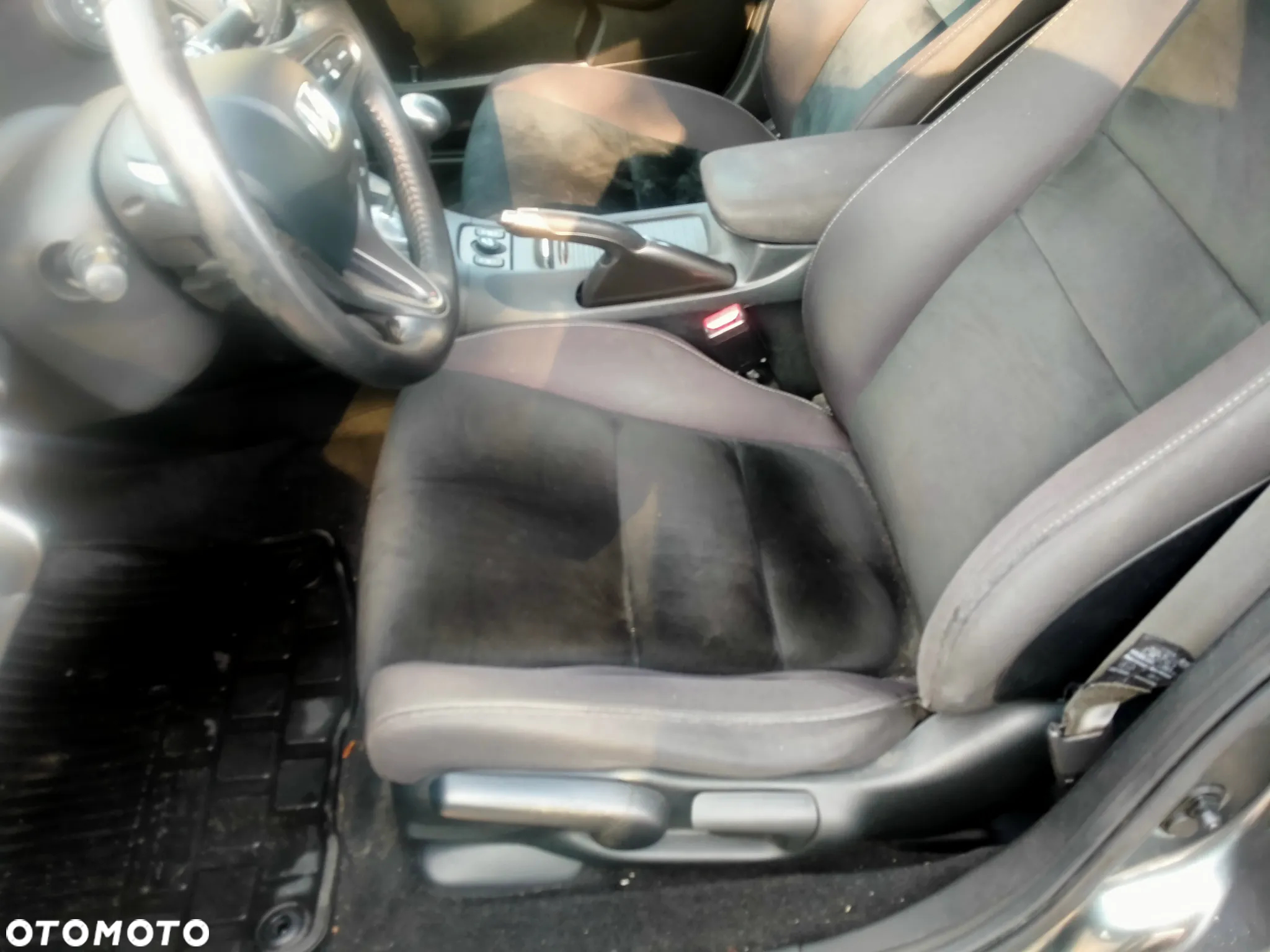 Honda Civic 1.8i-VTEC Comfort - 4