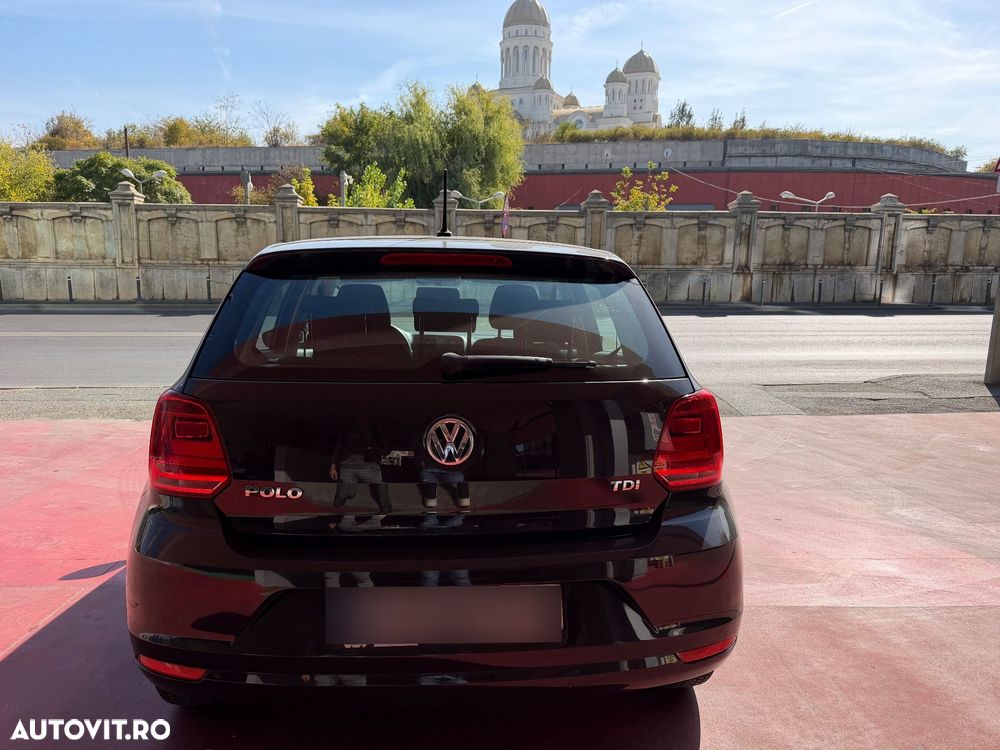 Volkswagen Polo - 5