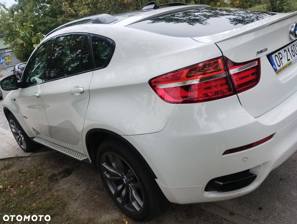 BMW X6 - 12