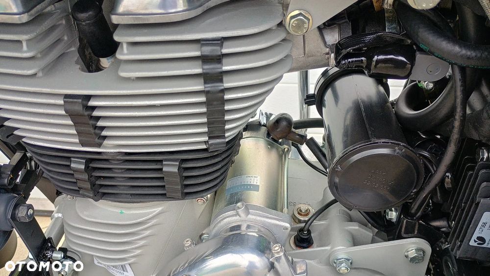 Royal Enfield Continental - 20