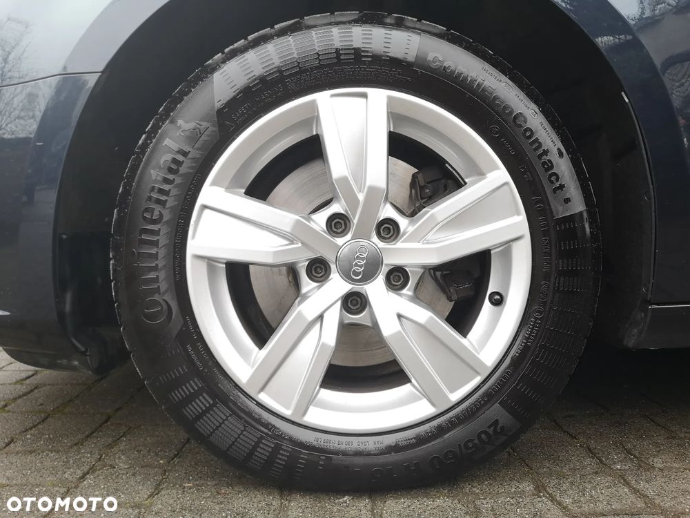 Audi A4 Avant 2.0 TDI design - 39