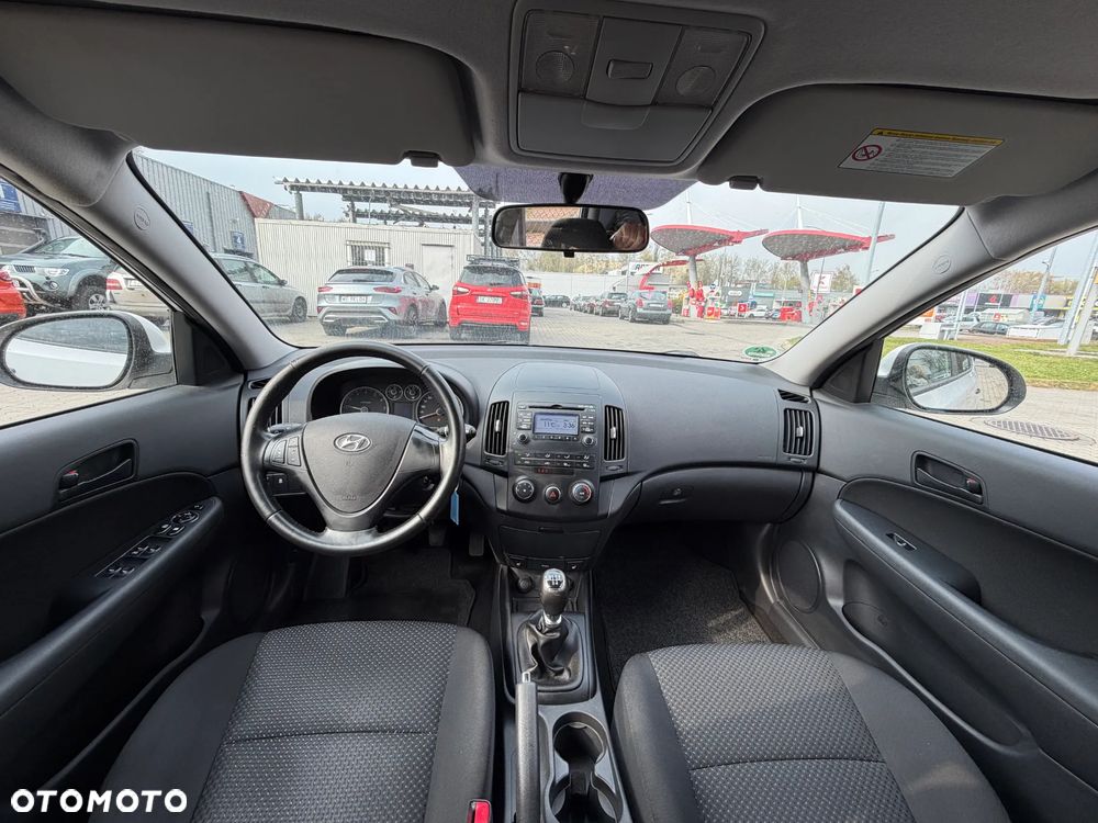 Hyundai i30 1.4 Comfort - 6