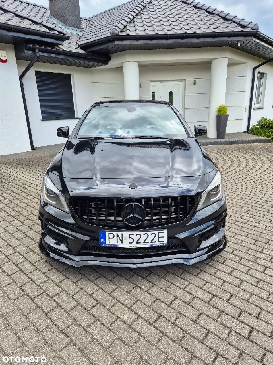 Mercedes-Benz CLA - 1
