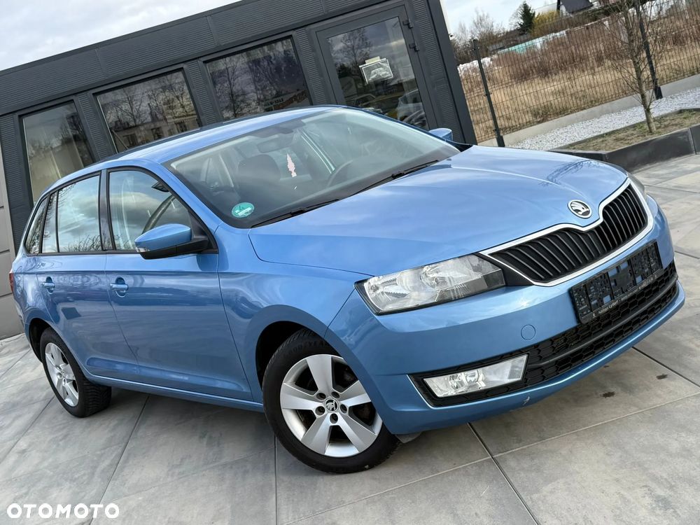 Skoda RAPID - 12