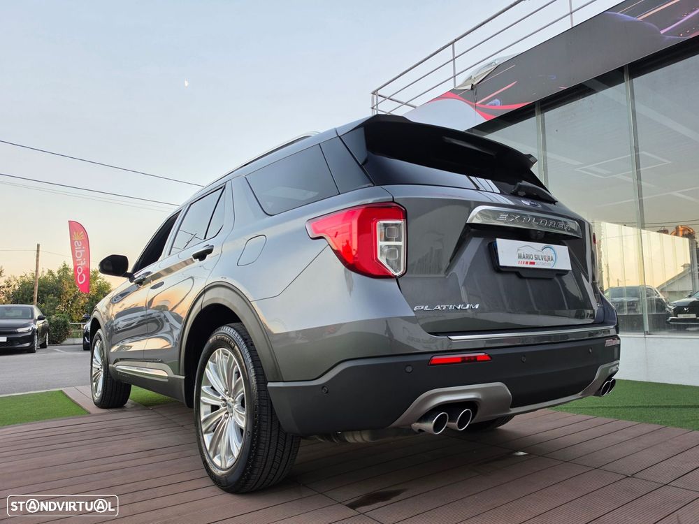 Ford Explorer 3.0 EcoBoost PHEV Platinum - 19