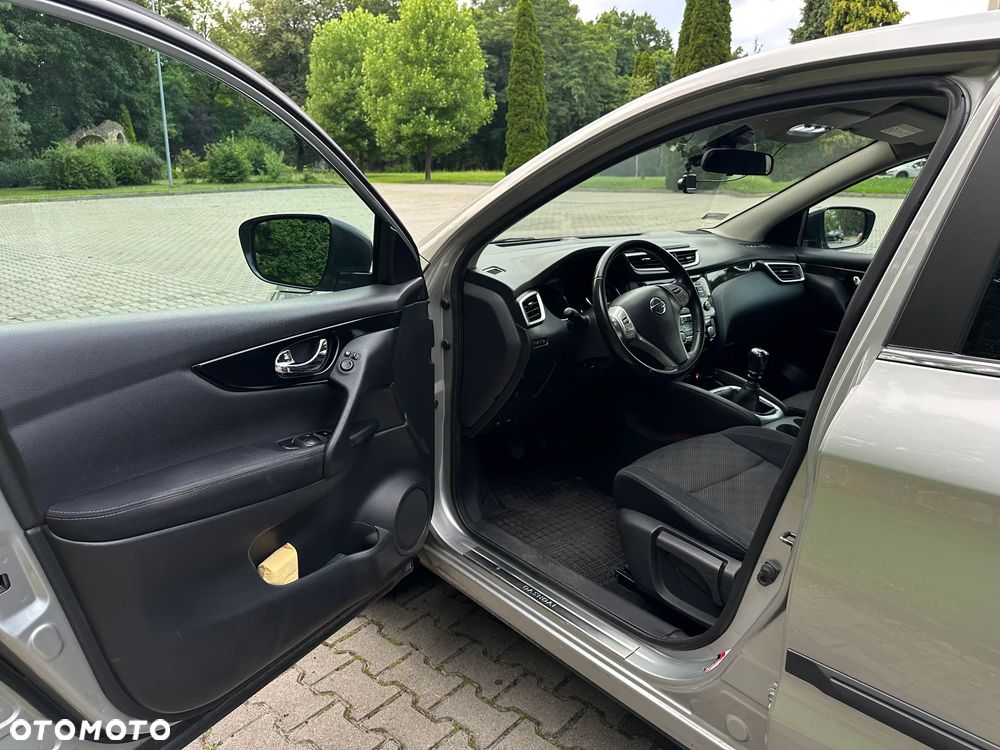 Nissan Qashqai 1.2 DIG-T Acenta - 17