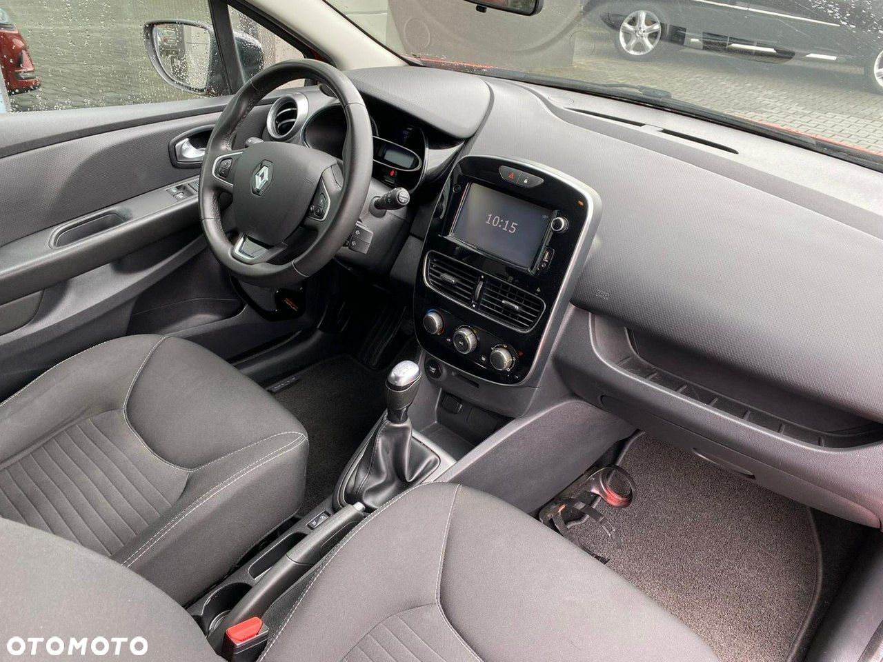 Renault Clio - 13