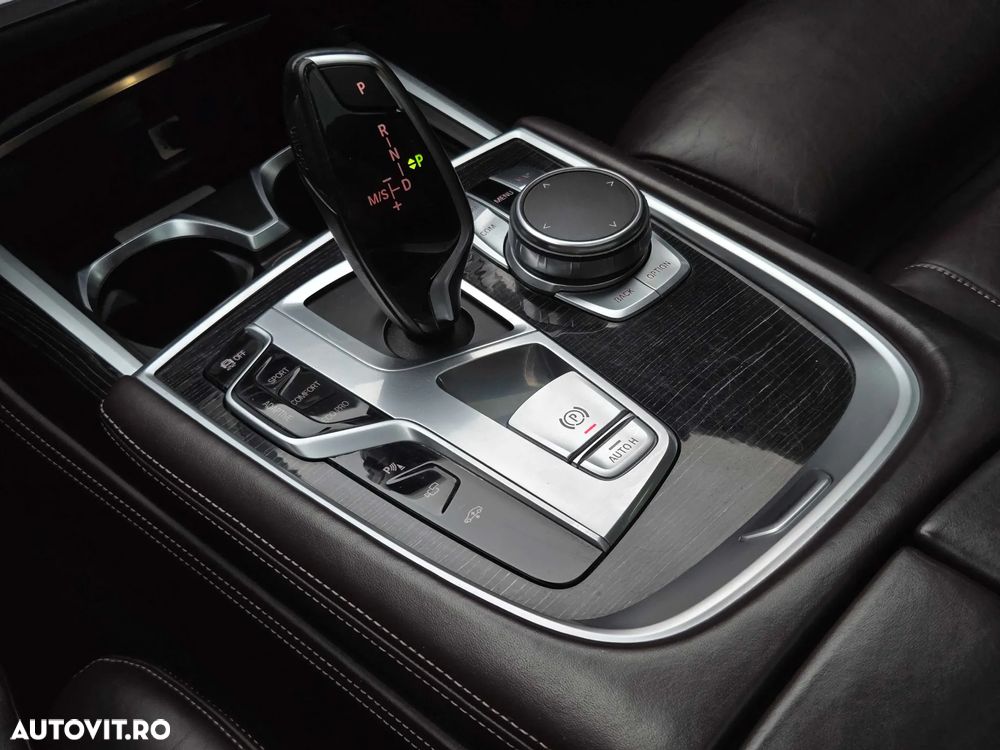 BMW Seria 7 730d xDrive - 11