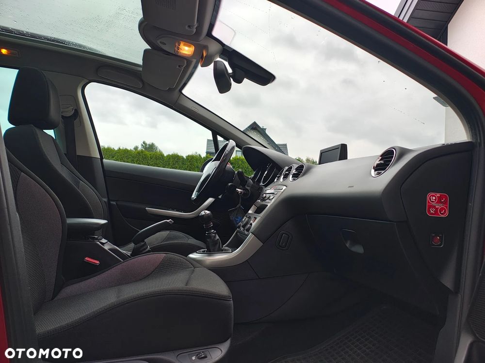 Peugeot 308 2.0 HDi Allure - 36