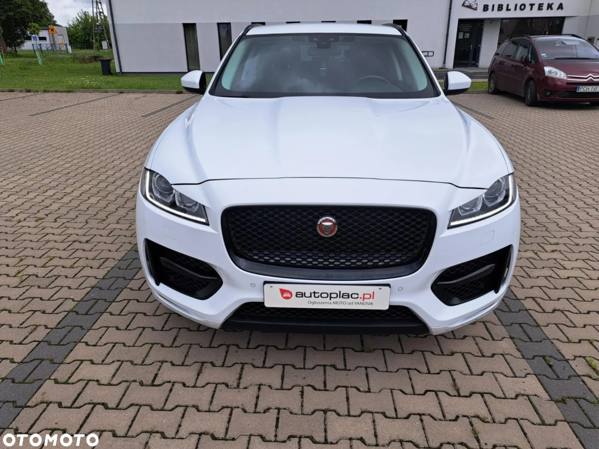 Jaguar F-Pace 20d AWD R-Sport - 3