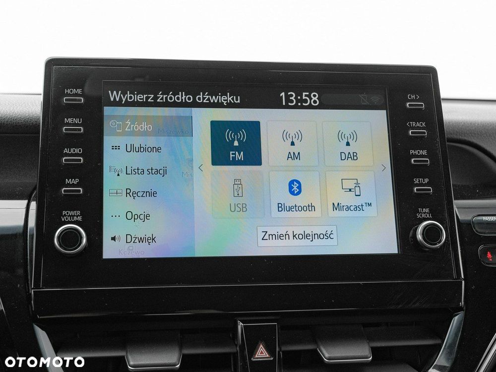 Toyota Camry - 22