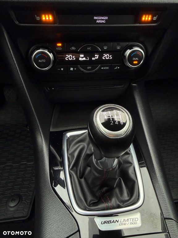 Mazda 3 SKYACTIV-G 120 Exclusive-Line - 28