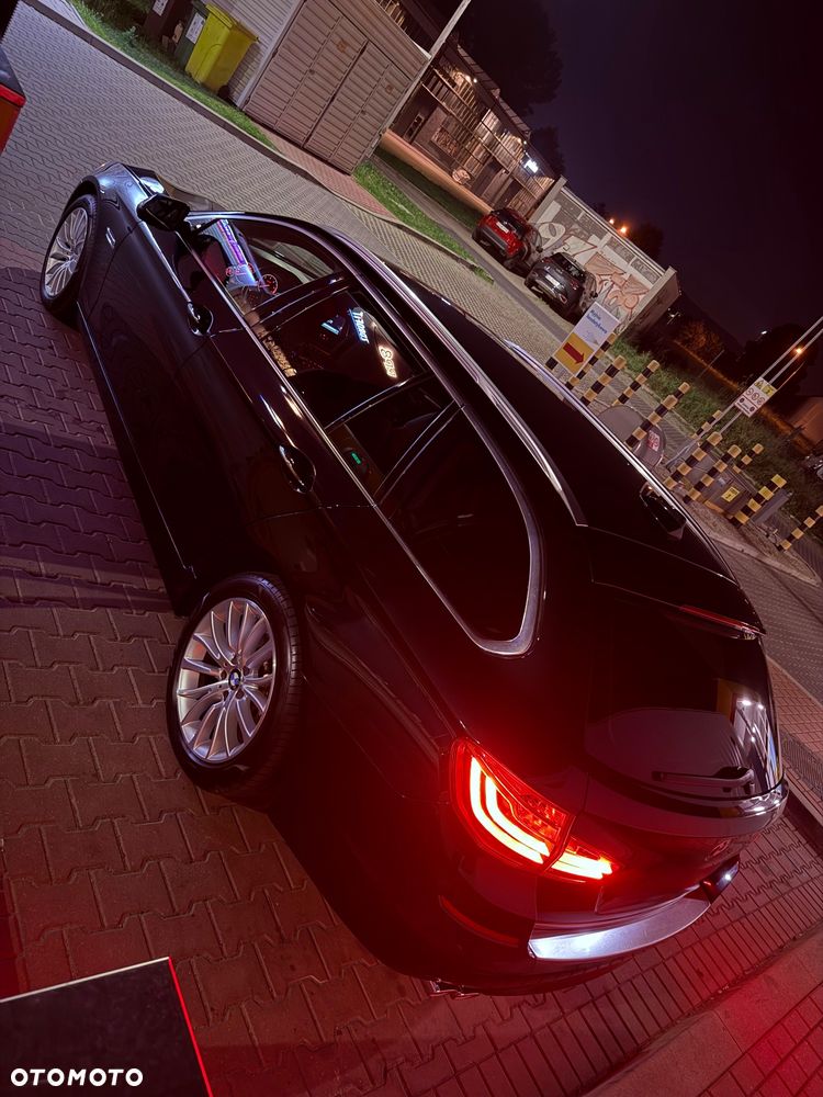 BMW Seria 5 530d xDrive Luxury Line - 22