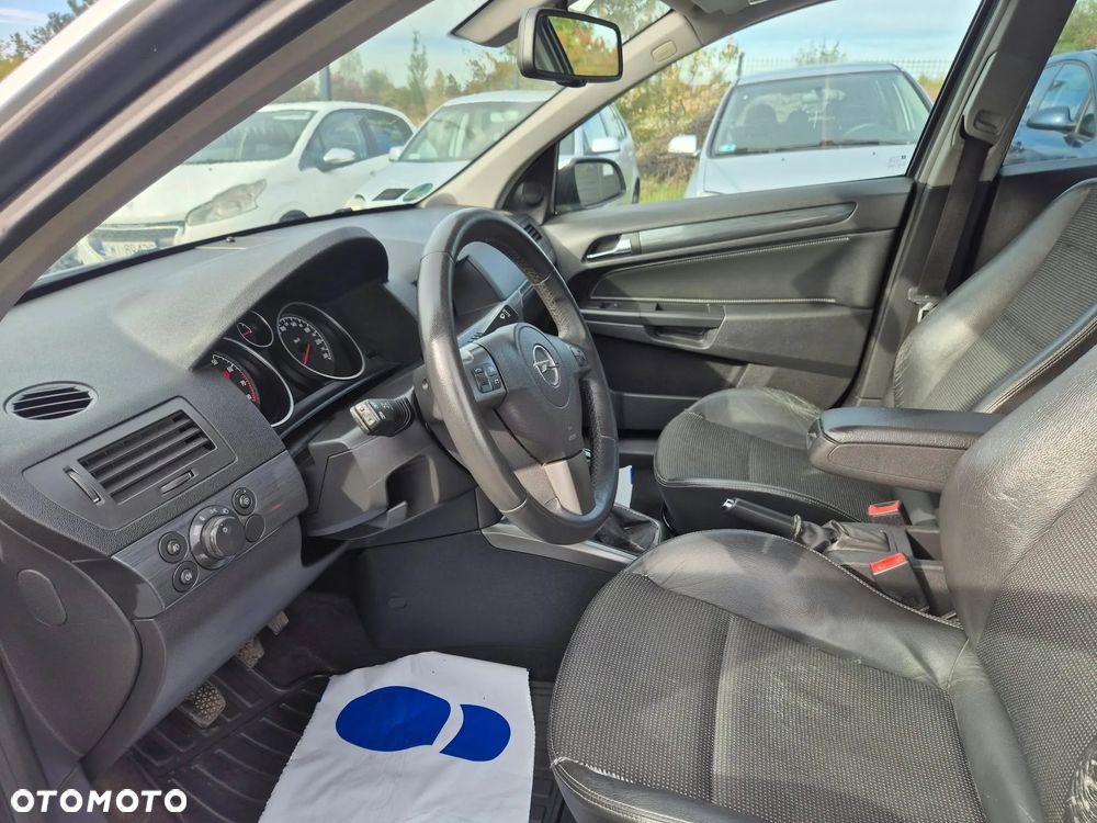 Opel Astra 1.8 Cosmo - 19