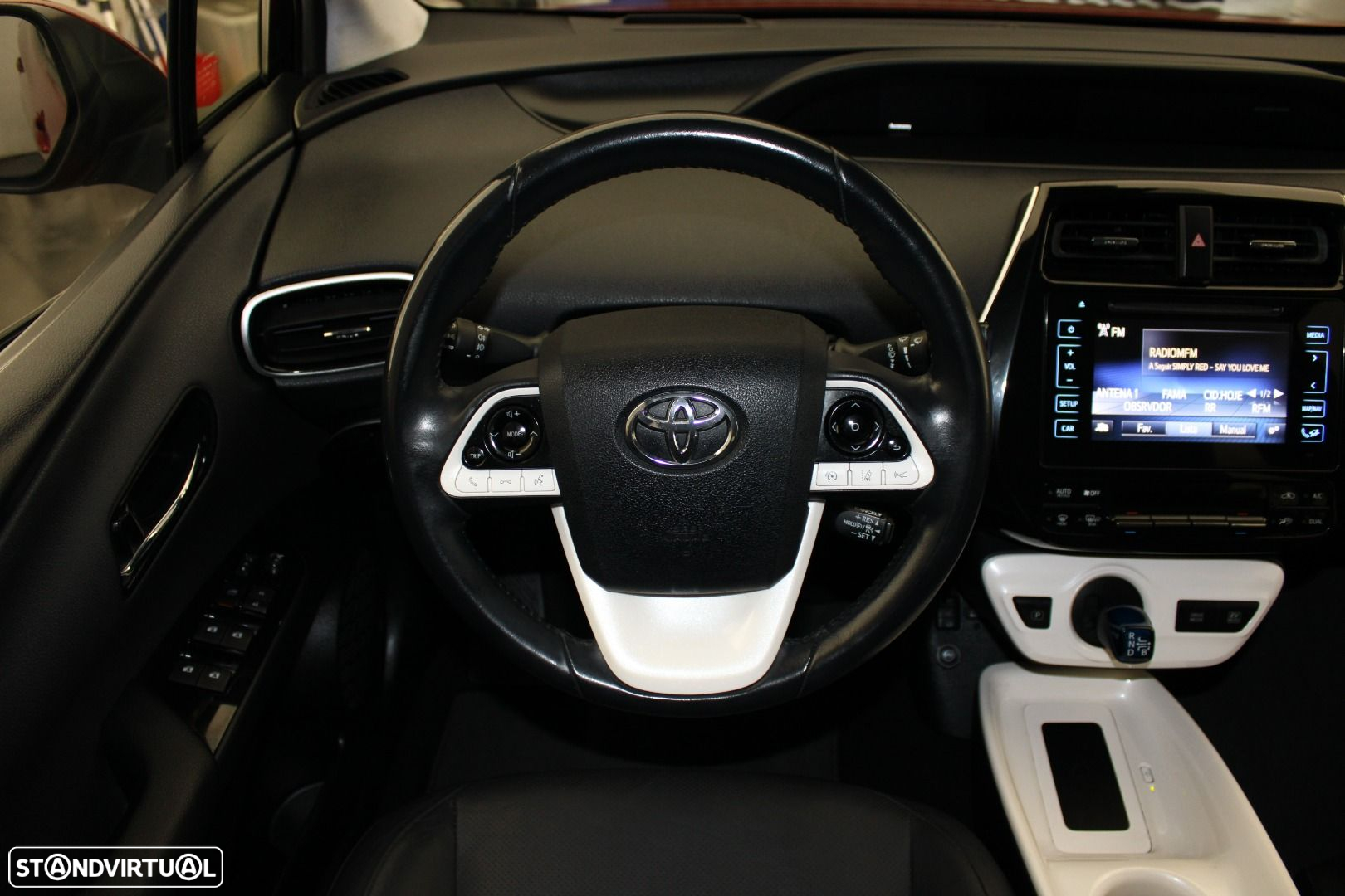 Toyota Prius 1.8 Luxury Pele - 10