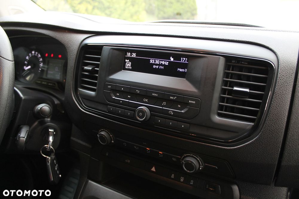 Opel Vivaro - 29