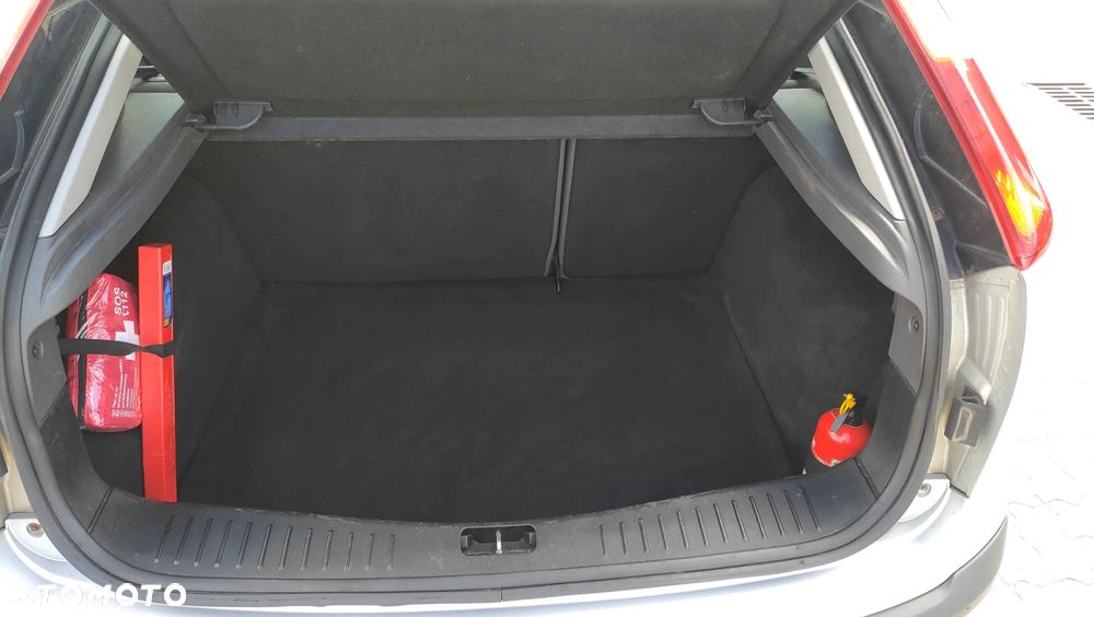 Ford Focus 1.6 Gold X - 16
