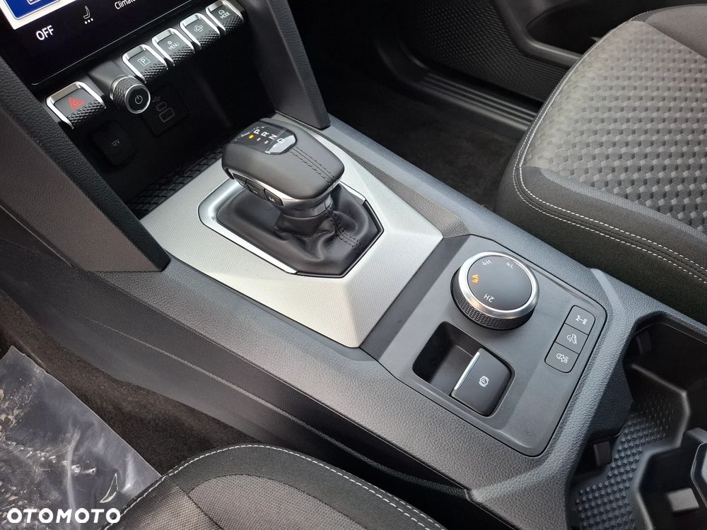 Volkswagen Amarok - 7