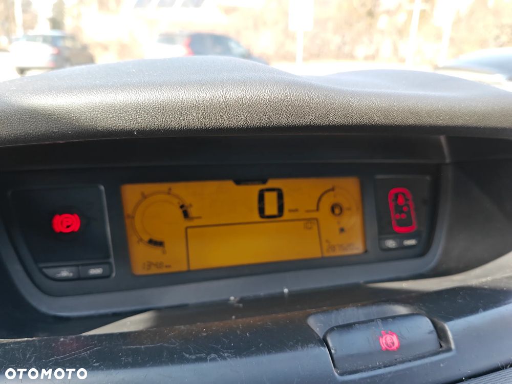 Citroën C4 Grand Picasso 1.6 HDi FAP Exclusive - 24