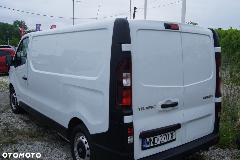 Renault TRAFIC - 10
