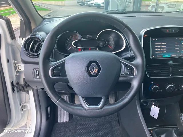 Renault Clio 0.9 TCE Dynamique S - 11