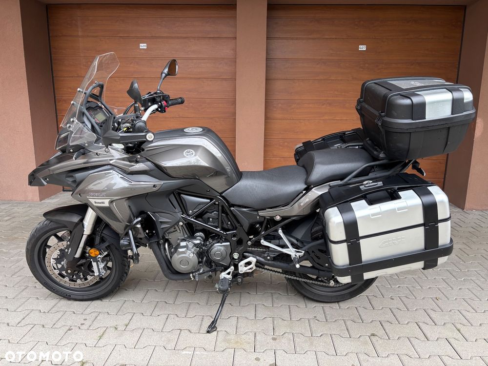 Benelli TRK 502X - 3