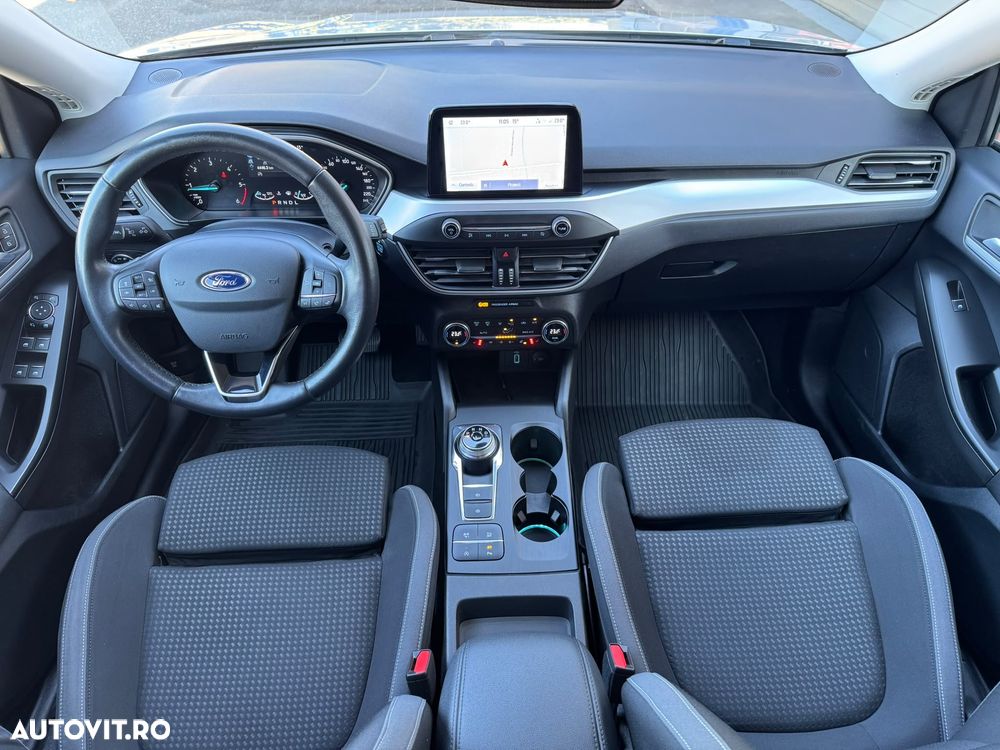 Ford Focus 2.0 EcoBlue Active Business - 24