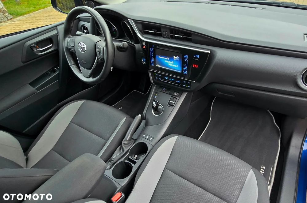 Toyota Auris - 28