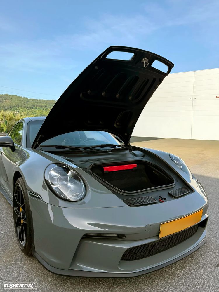 Porsche 911 Série F - 4