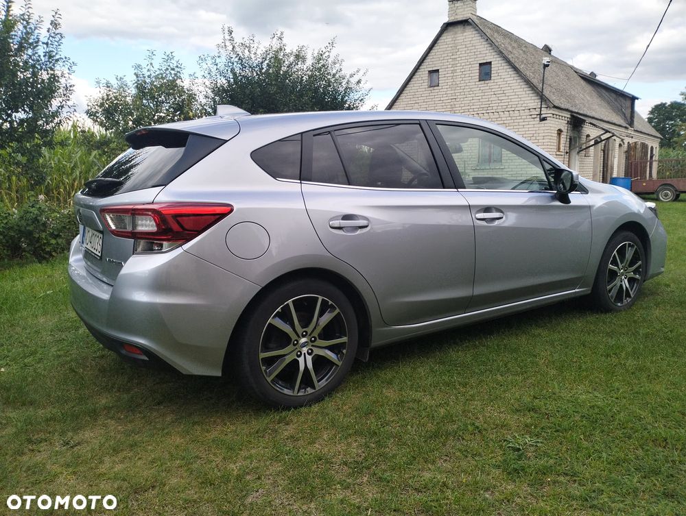 Subaru Impreza 2.0i Exclusive (EyeSight) Lineartronic - 3